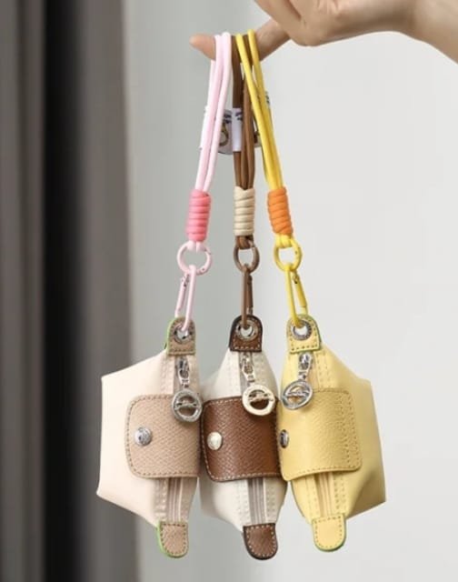 Longchamp Bag for airpods and coins (2) Longchamp Mini Bag for AirPods & Coins - Image 4