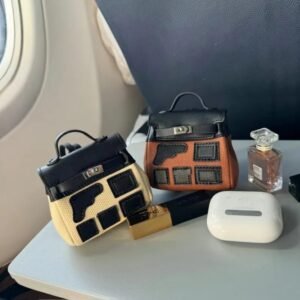 Luxury Microfiber Leather Envelope Keychain