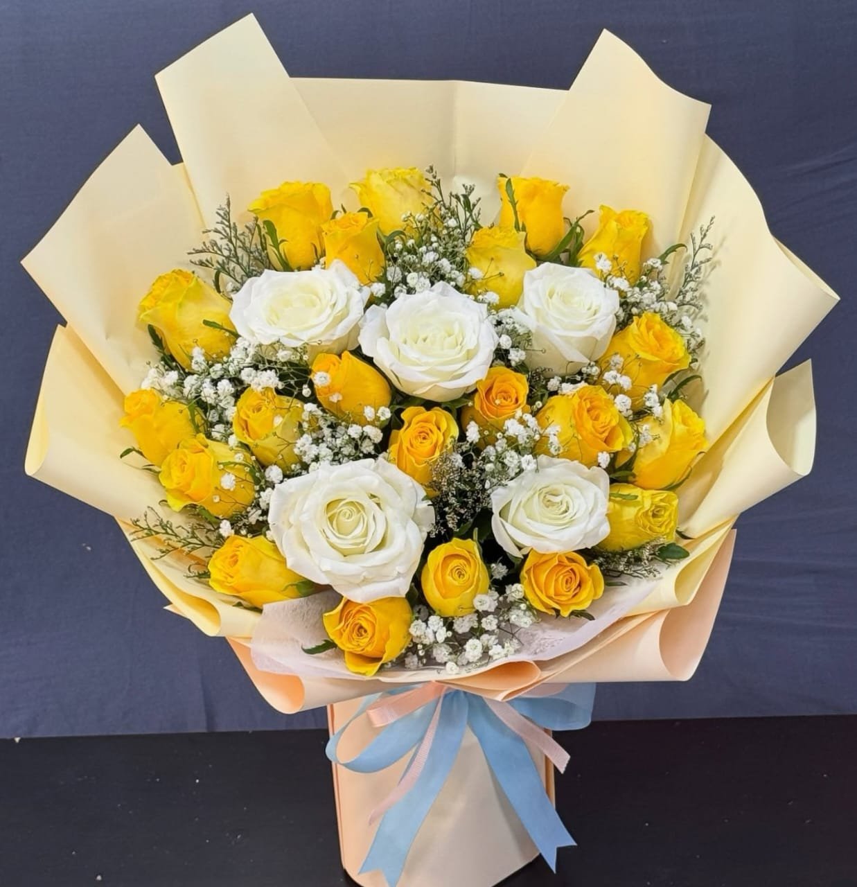 flower bouquets: a fresh blooms to brighten any day flower bouquets: a fresh blooms to brighten any day