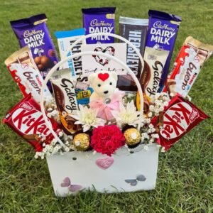 fresh flower bouquet & chocolate combo
